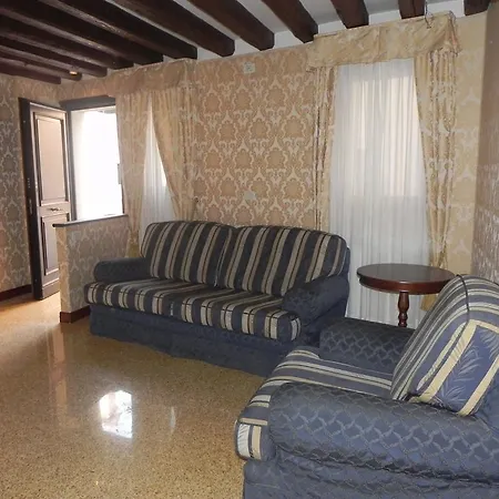 Home Venice Apartments - Piazzale Roma Venedig